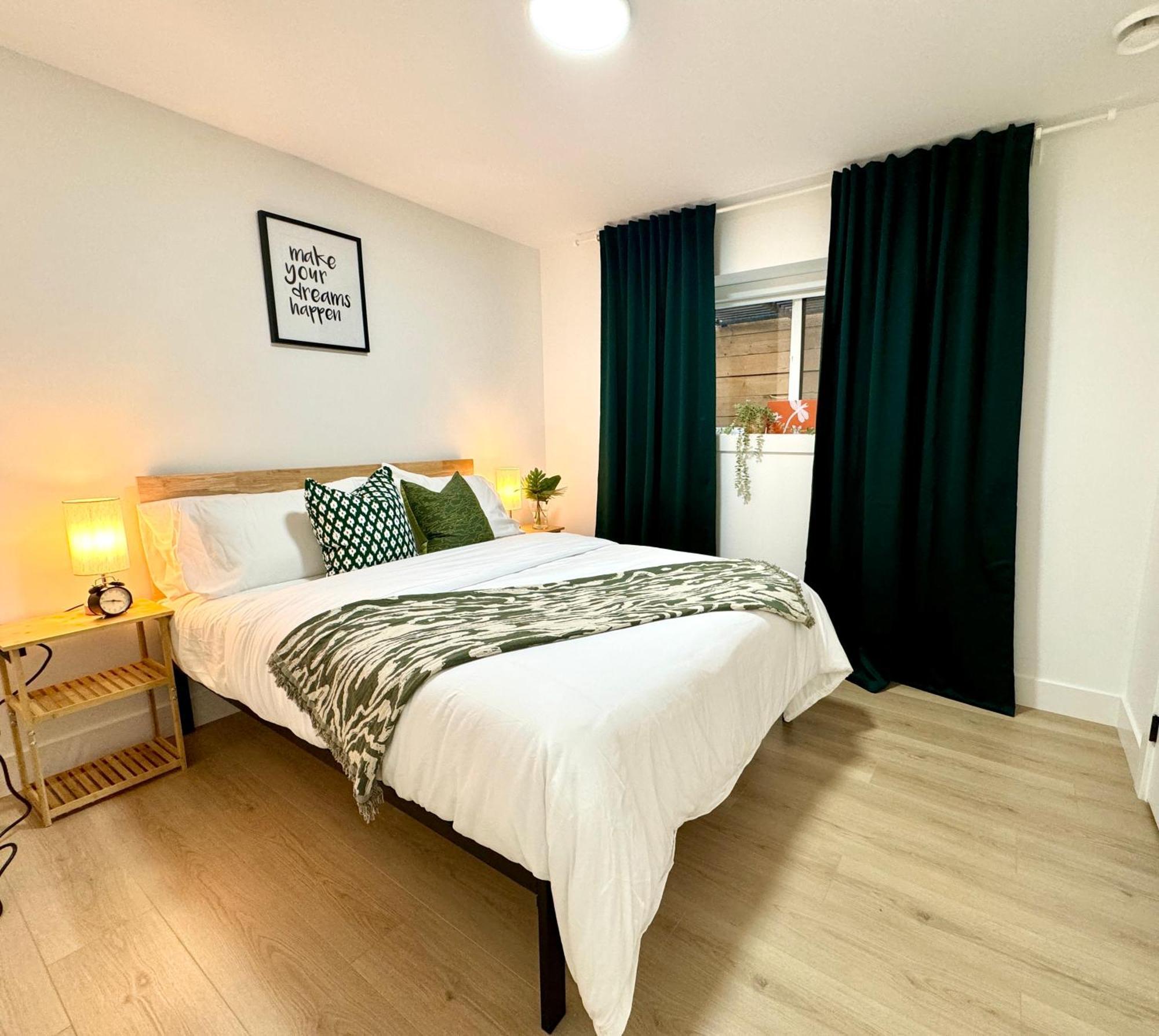 The Sunset Haven- Cozy 2Br Basement Suite Near White Rock Surrey Exteriér fotografie