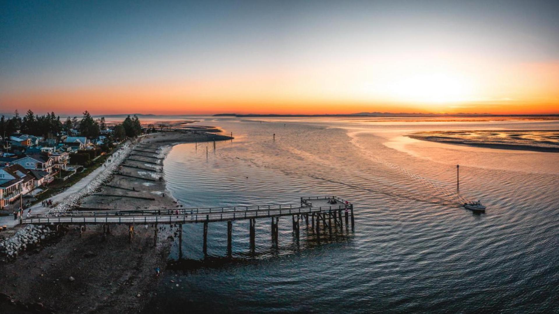 The Sunset Haven- Cozy 2Br Basement Suite Near White Rock Surrey Exteriér fotografie